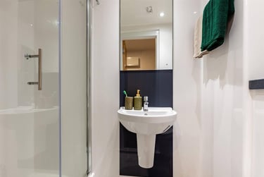 1 bed studio, Whitelock Street, Woodhouse, Leeds, LS71EH - Image 4